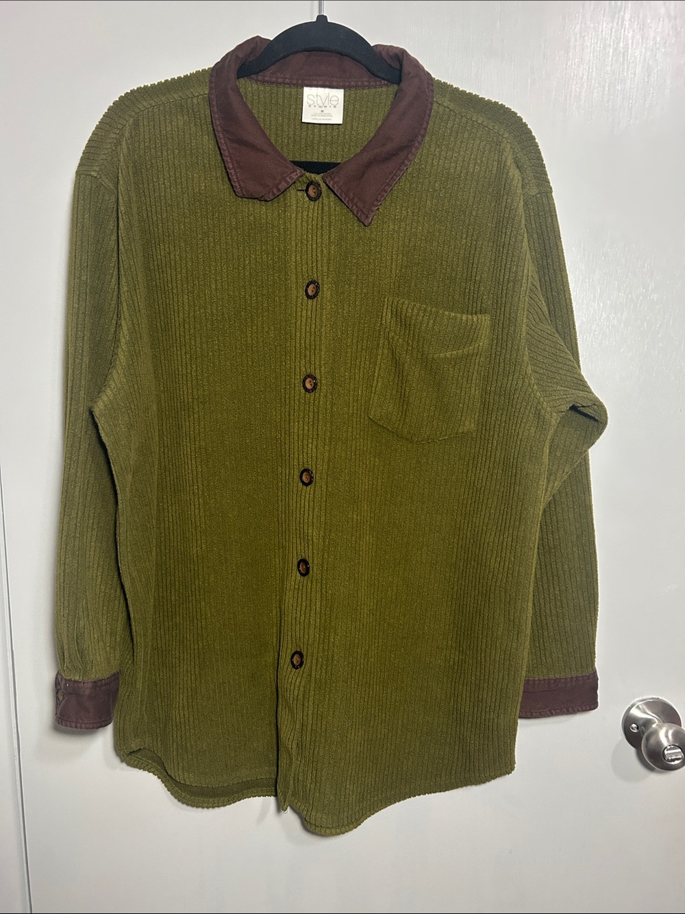Oversized Style Studio VTG Olive Green Ribbed Corduroy Shacket Shirt Jacket M